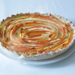 Tarte à la faisselle de chèvre et carottes en spirales