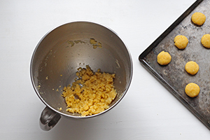 Biscuits croquants à la semoule et au citron