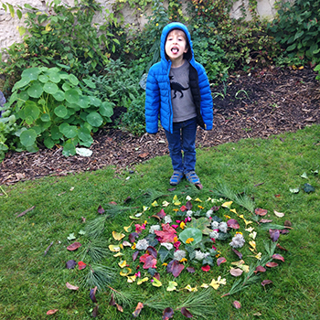 mandala-land-art-aventures-nature-ateliers-enfants-plein-air-activité-vacances